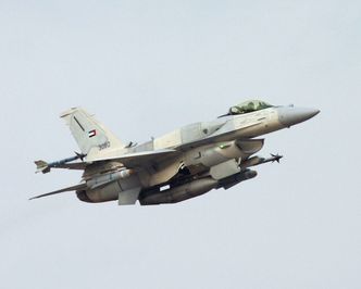 Bomby do F-16 powstaną w Bydgoszczy. Polacy uzbroją myśliwce