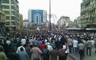 Wojna w Syrii. Protest głodowy setek więźniów w mieście Hims