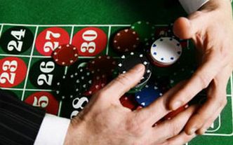 Gry hazardowe coraz bardziej popularne. Minister zdrowia apeluje do mieszkańców