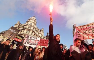 Protesty w Londynie. Starcia policji ze studentami