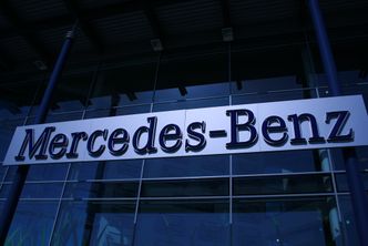 Wspólna inwestycja Mercedesa i Daimlera. Rozbudują centrum logistyczne