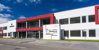 Nie żyje członek zarządu Apatora. Zginął w wypadku samochodowym
