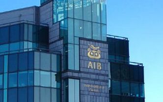 Bank AIB chce obniżyć emerytury dyrektorom