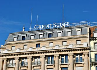 Credit Suisse stracił w pół roku 100 mld zł