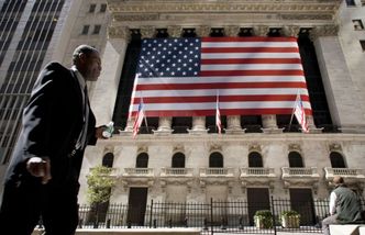 Giełda w USA ma problem. Pieniądze leżą dziś na ulicy