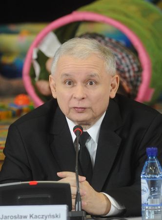Kaczyński: jeśli ktoś działa w UE na szkodę Polski, to PO i PSL