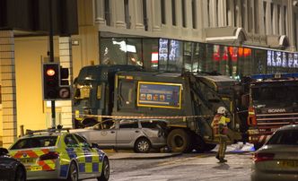 Wypadek ciężarówki w Glasgow. Kierowca staranował przechodniów