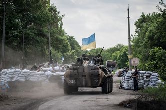 Konflikt na Ukrainie. Separatyści rozpoczęli szturm w Doniecku, słychać eksplozje
