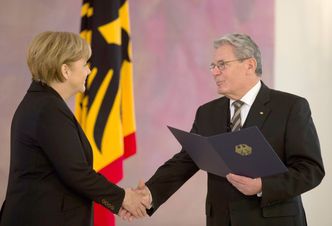 Merkel ponownie wybrana kanclerzem Niemiec. Złożyła przysięgę