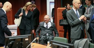 Asmussen przechodzi z EBC do rządu Merkel