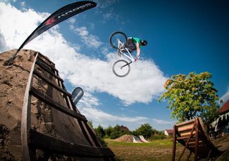Kross przejmuje legendarną holenderską markę