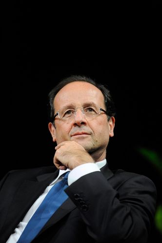 Francja: Hollande wzywa Turcję, aby pomogła Kurdom