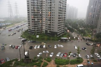 Powódź w Chinach. Policja przeciw internautom