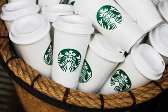 Starbucks wycofuje się z Rosji. Coca-Cola przestaje sprzedawać napoje