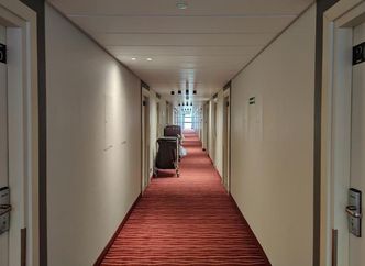 Koronawirus. Wsparcie dla hotelarzy i transportu ma zielone światło od Komisji Europejskiej