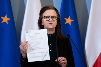 Świadczenie 300 plus. Jest już data wypłaty pieniędzy
