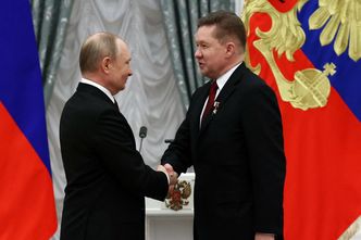 Jeśli Putin zdecyduje, by zakręcić kurek, to on wykona rozkaz. Od 21 lat rządzi Gazpromem