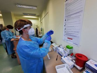 COVID-19. Europejska Agencja Leków zarekomenduje kolejną szczepionkę Moderny