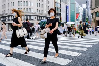 Rząd Japonii zaskoczył ws. COVID-19. Koronawirus jak grypa sezonowa?