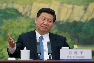 Xi Jinping robi krok w tył, ale gospodarka nie ruszy z kopyta. "Wielu ludzi zachoruje"