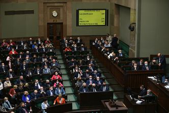 Sejm za podwyżkami dla nauczycieli. Posłowie odrzucili poprawki opozycji
