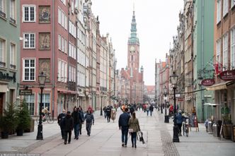 Prezydent Gdańska szykuje budżetowe cięcia. "Oszczędzanie na ulicznych lampach to mit"