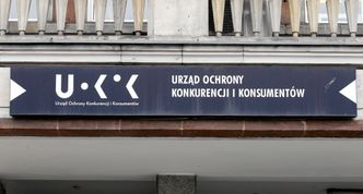 Polscy giganci na celowniku UOKiK. Urząd sprawdza, czy nie wprowadzają klientów w błąd