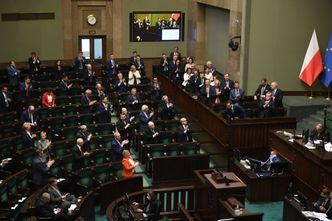 Sejm pochylił się nad "Dudowym". Posłowie PiS przyspieszają prace