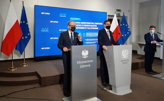 Weryfikacja szczepień pracowników to nie wszystko. W "zamrażarce" jest jeszcze jeden ważny projekt