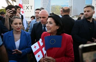 Rosjanie przylecą do Europy gruzińskimi liniami. Prezydent kraju krytykuje rząd