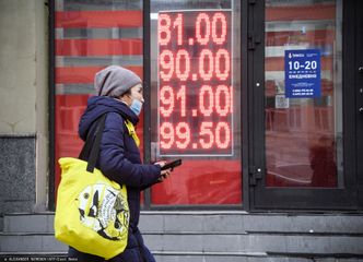Rubla czeka zaraz "katastrofa". Zachód uderza w samo finansowe serce Rosji
