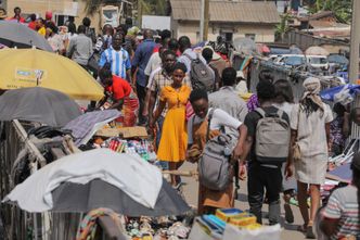 Afrykańskie państwo podnosi pensje o 30 proc. w środku największego kryzysu od dekad