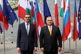 Fundusz Odbudowy dla Węgrów wstrzymany. Decyzja w sprawie Polski "na dniach"
