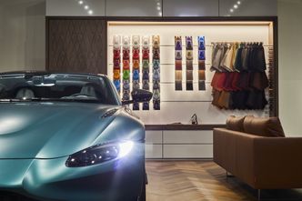 "Drogi produkt to nie wszystko". Prezes Astona Martina mówi o tym, jak zmienia się rynek luksusowych samochodów