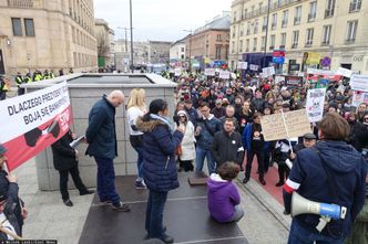 Los frankowiczów w rękach prezydenta. Ważą się losy sądowego wydziału [ANALIZA]