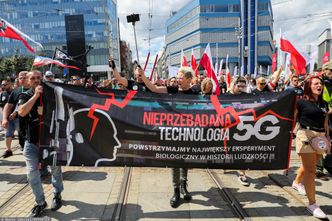 Boimy się 5G, bo nie wiemy, co to jest. To fake newsy robią nam wodę z mózgu, a nie pole elektromagnetyczne
