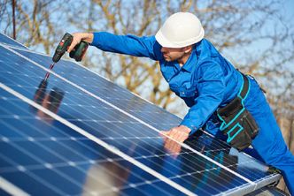PGE kupuje nowe elektrownie słoneczne. Wygenerują prąd dla 12 tys. gospodarstw domowych