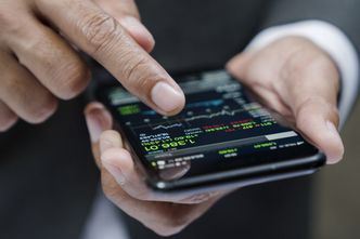 Do czego służy system SWIFT? Jakie są konsekwencje odcięcia państwa od SWIFT?