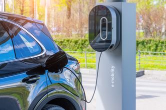 Rynek emobility w Polsce i Niemczech. Różne perspektywy, ciekawe wnioski