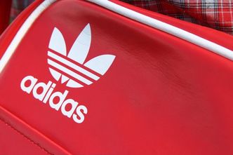 Niemiecki dziennik: Adidas sprzedaje markę Reebok. Rozczarowanie współpracą