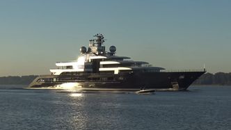 Kolejny rosyjski oligarcha stracił luksusowy jacht. Wydał na niego 600 mln dolarów