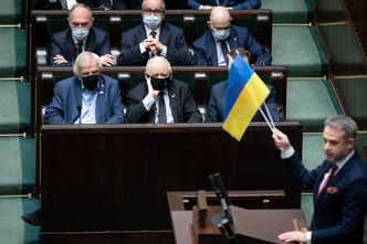 Rządowa ustawa specjalna nie gwarantowała pomocy wszystkim Ukraińcom. PiS się ugina