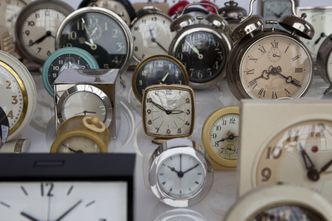 Zmiana czasu na zimowy w 2022 r. Kiedy przestawiamy zegarki?