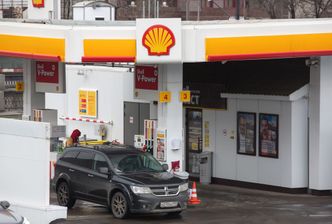 Shell odcina się od Rosji. Sprzedaje ponad 400 stacji benzynowych