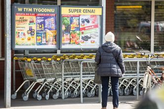 Ceny na Wielkanoc w górę. Zdrożeją owoce i nabiał