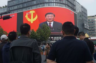 Chiny tracą pozycję lidera na rzecz Indii. "Xi ma plan, ale to jak łączenie ognia z wodą"