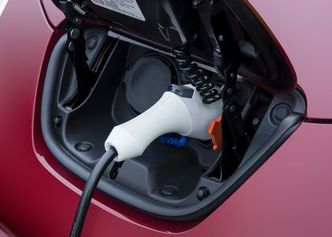 Podwyżki cen prądu dobiją elektromobilność