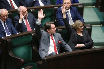 Sejm przegłosował Senat. Ustawa o trzynastkach z Funduszu Solidarnościowego trafi do prezydenta
