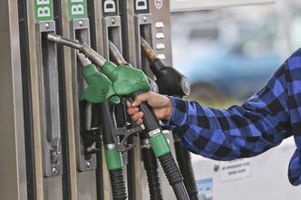 Ceny paliw. Symboliczny wzrost cen na stacjach benzynowych pod koniec wakacji