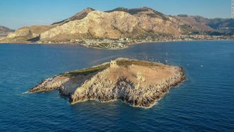 Isola delle Femmine - włoska wyspa z okolic Palermo ponownie wystawiona na sprzedaż